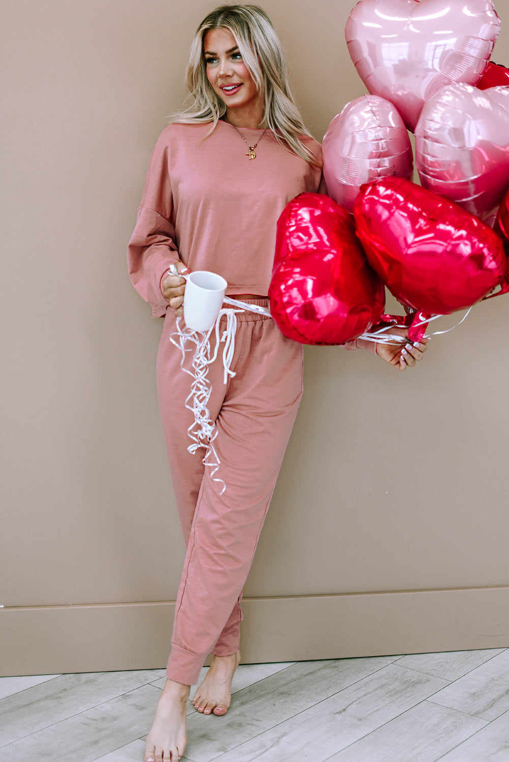 Roze effen sport boxy fit pullover en broek outfit