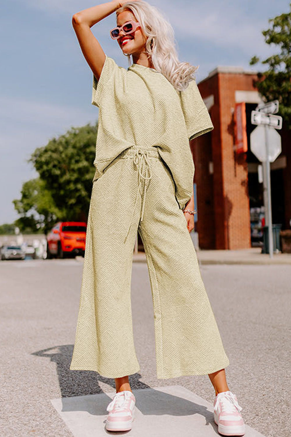 Black Textured Loose Fit T Shirt and Drawstring Pants Set