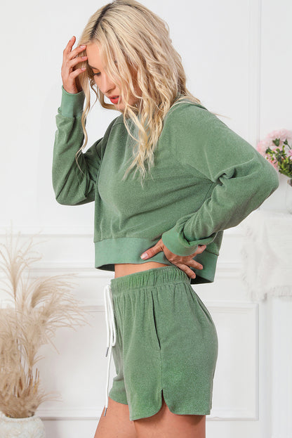 Groene fleece tweedelige cropped pullover en shorts set