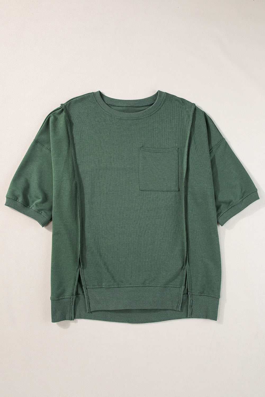 Laurel Green Blootgestelde Naad Borstzak Split Los T-shirt