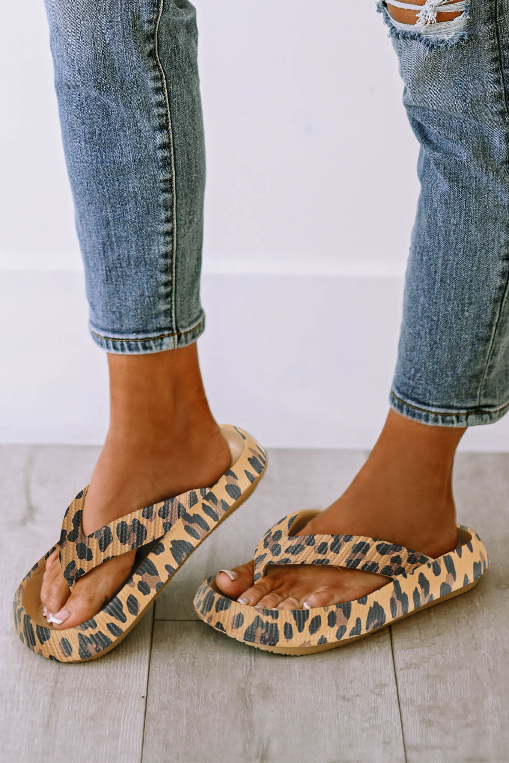 Leopard Print Thick Sole Flip Flops