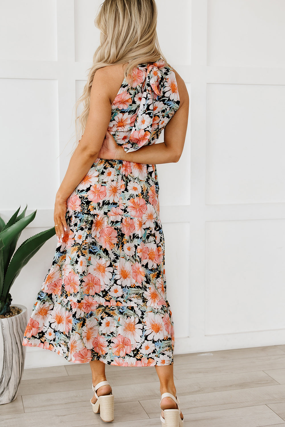 Black Boho Floral Print Knotted Halter Ruffled Maxi Dress