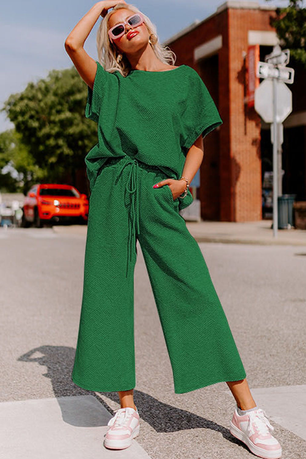 Black Textured Loose Fit T Shirt and Drawstring Pants Set