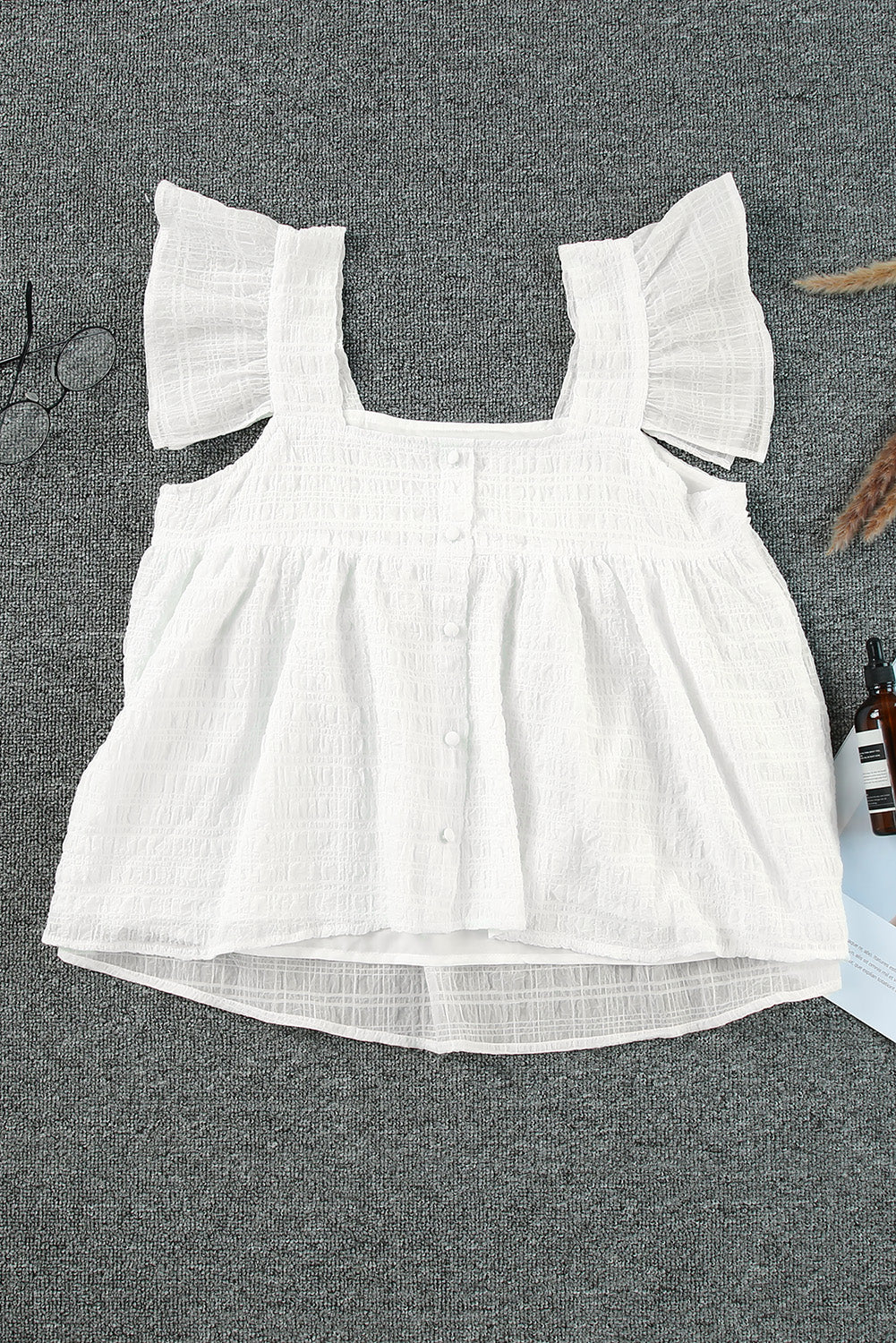 Witte tanktop met vierkante hals en textuur