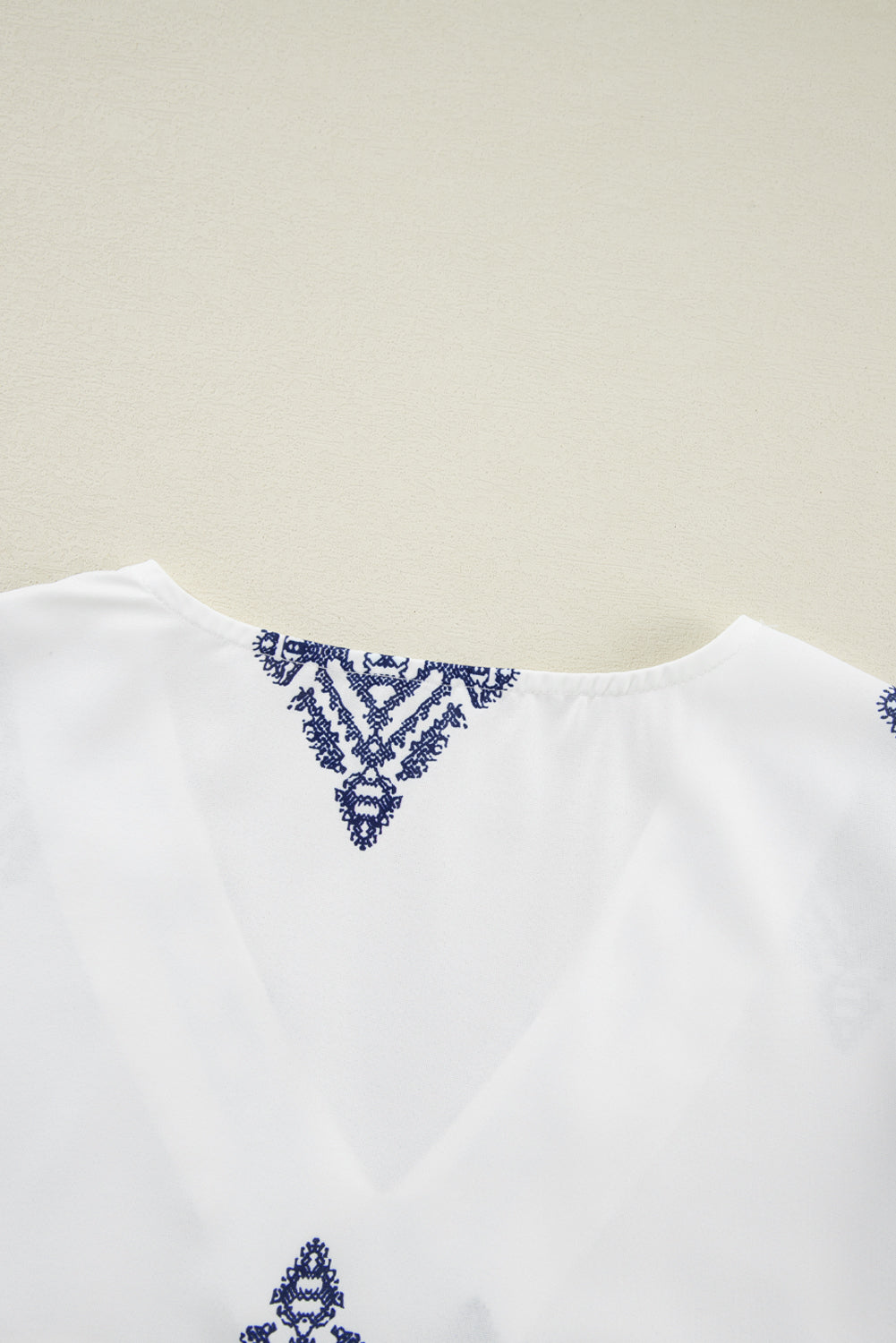 Witte Boho Geometrische Print Armband Mouw V Hals Blouse