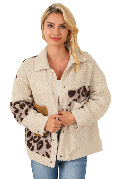 Beige luipaard patchwork sherpa jack met drukknopen