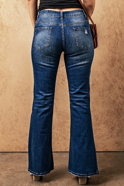 Hemelsblauwe medium wash high rise flare jeans