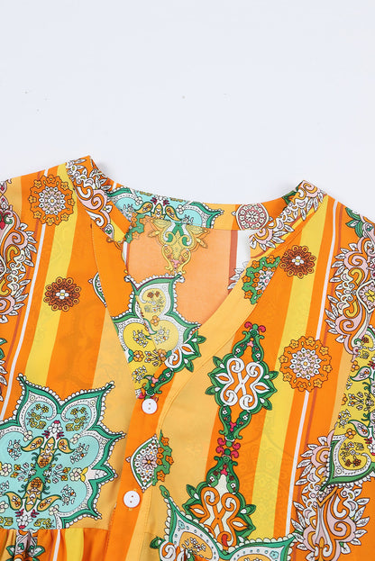 Oranje mini-jurk met V-hals, boho-geometrische print en knopen