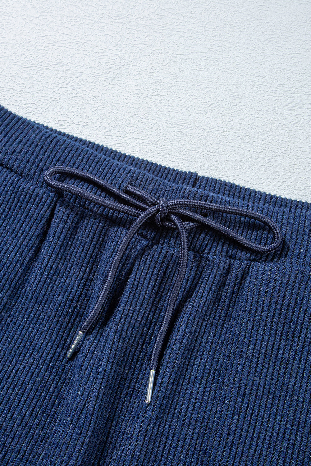 Marineblauwe geribbelde gebreide cropped hoodie en trekkoordjoggingbroekset