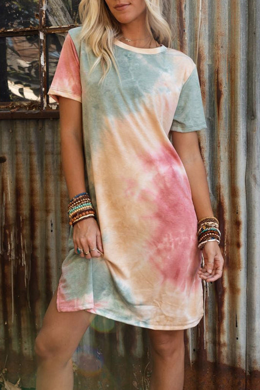 Robe t-shirt surdimensionnée à fente multicolore tie dye