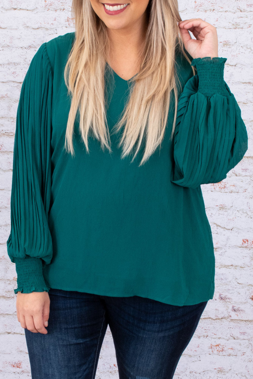 Green Pleated Bubble Sleeve Plus Size Blouse