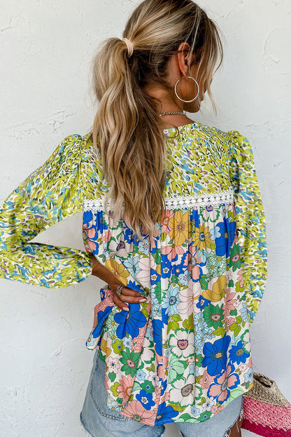 Groene blouse met lange mouwen en gemengde bloemenprint