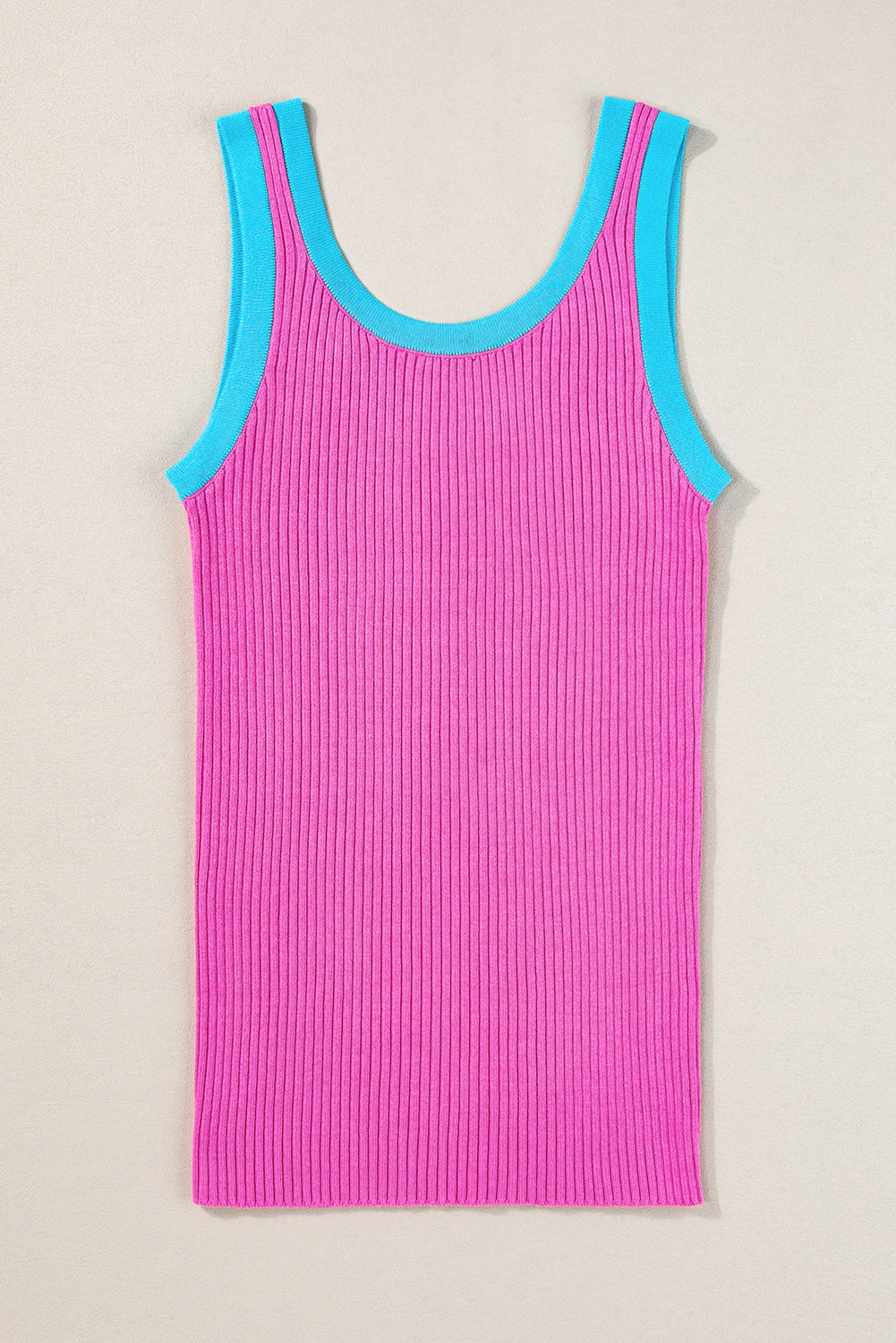 Zwarte geribbelde tanktop met U-hals en geribbelde rand met zwarte colorblock-rand