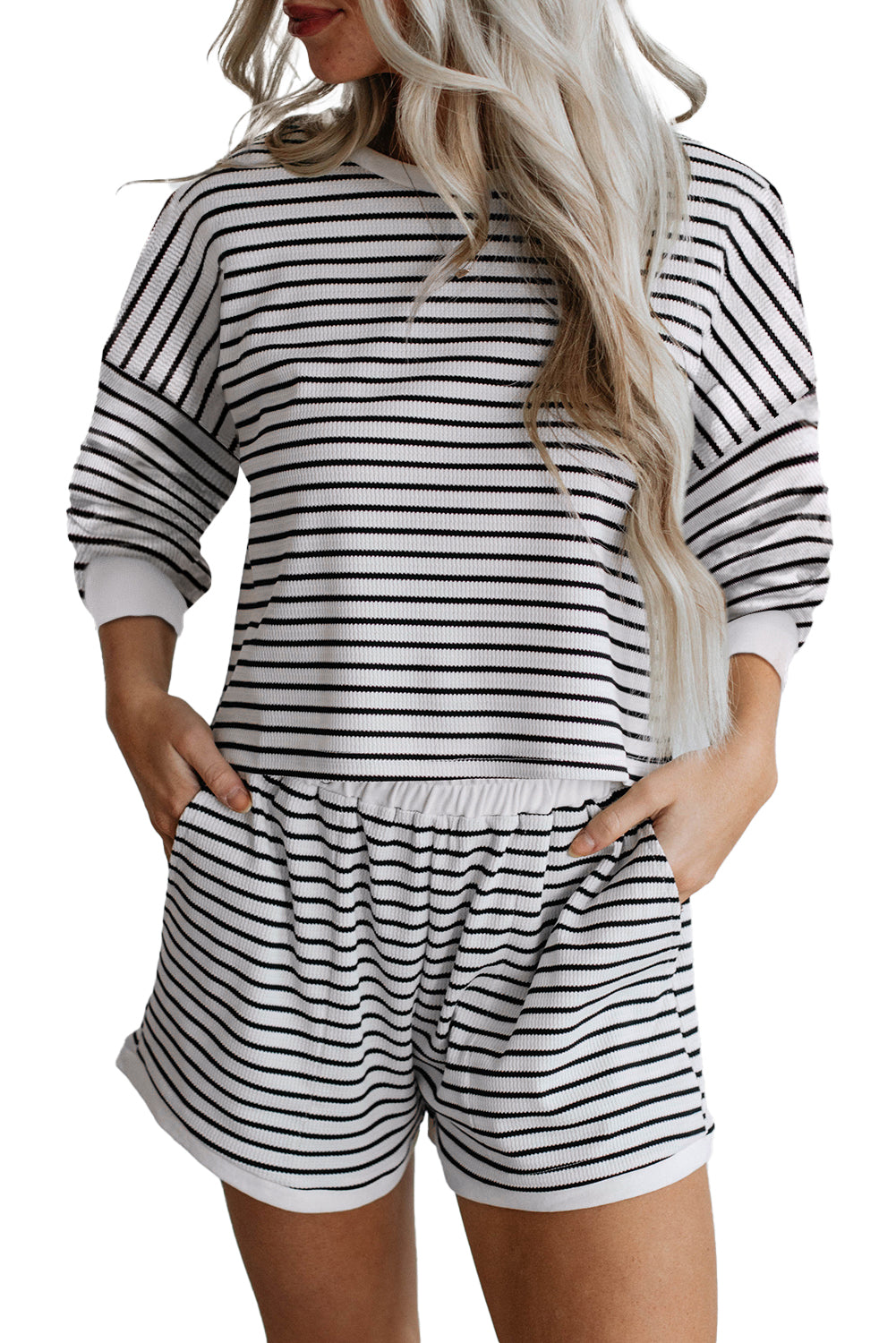 Zwarte gestreepte textuur top met 3/4 mouwen en shorts set