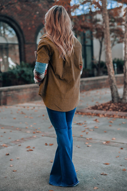 Khaki Aztec-patroon corduroy shacket