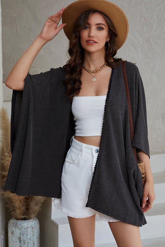 Kimono oversize côtelé avec bordure en dentelle noire