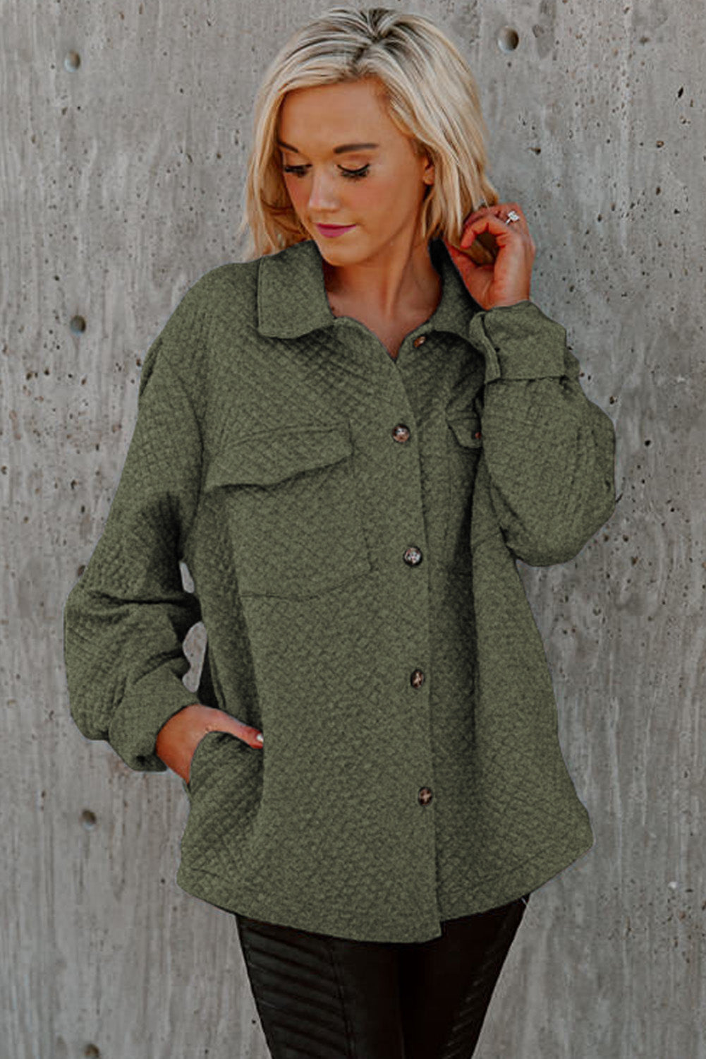 Groene Retro Quilted Flap Pocket Knoop Shacket