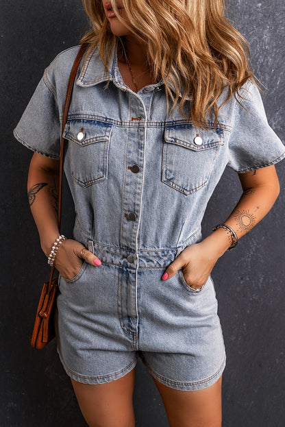 Lichtblauwe vintage gewassen knopen denim romper met zakken