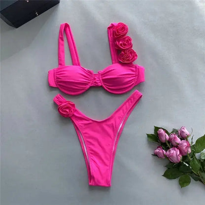 Glanzende roze push-up bikiniset