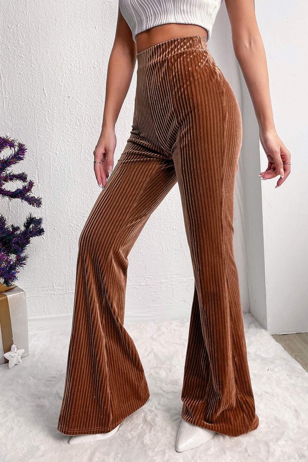 Kastanjebruine effen kleur hoge taille flare corduroy broek