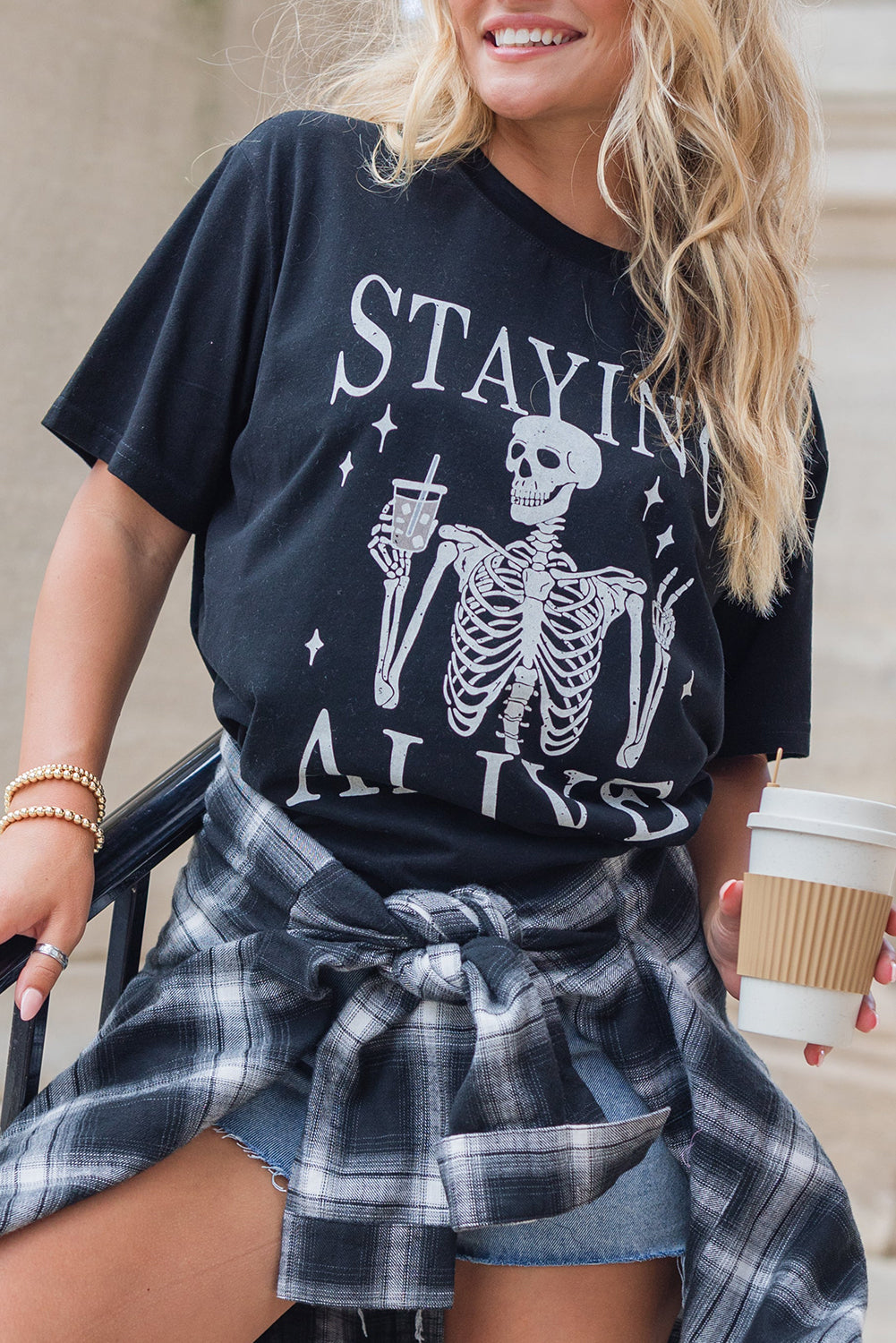 Zwart STAYING ALIVE Grappig Skelet Print Ronde Hals T-shirt