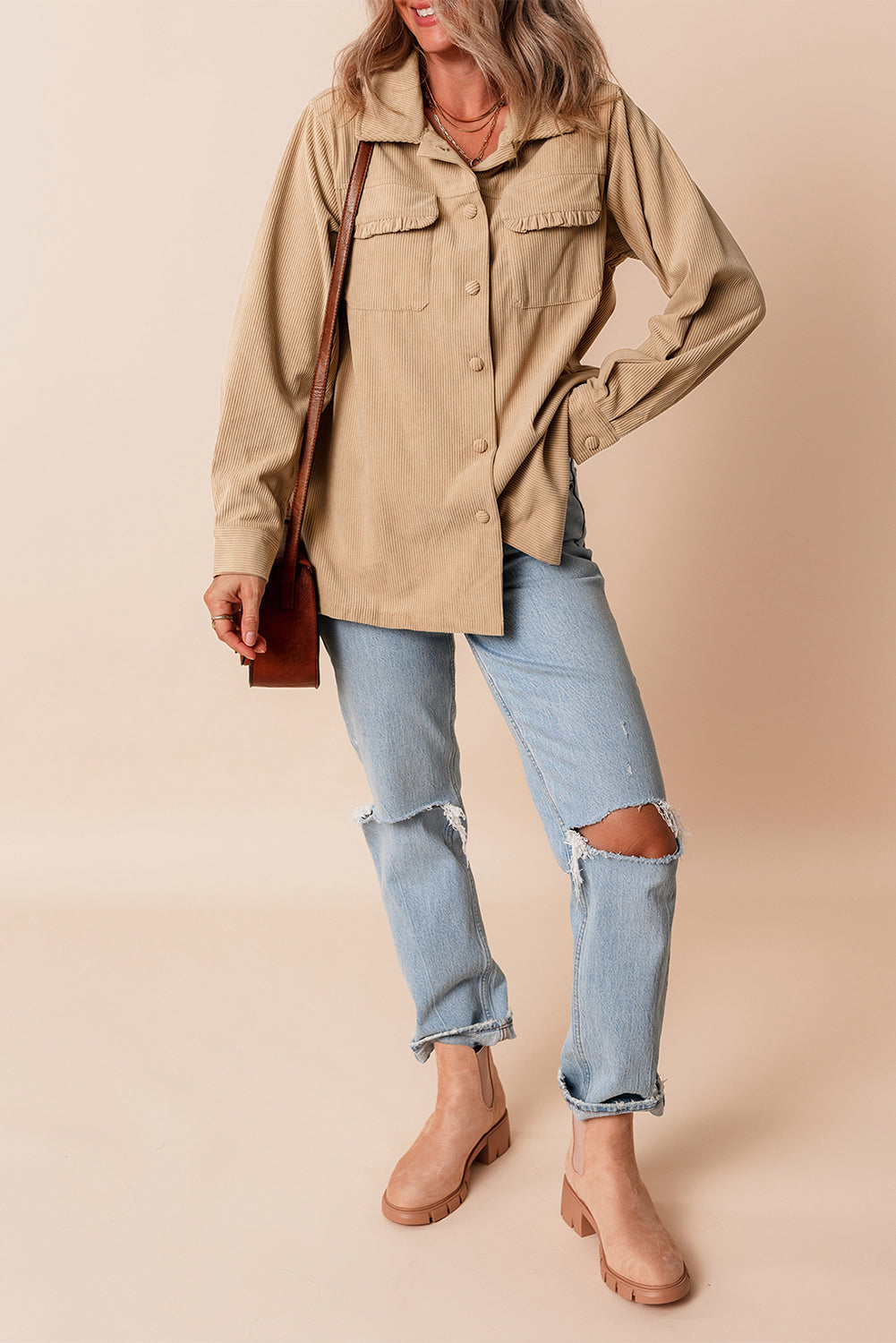 Licht Frans beige effen geplooide klepzak corduroy shacket met knoopsluiting